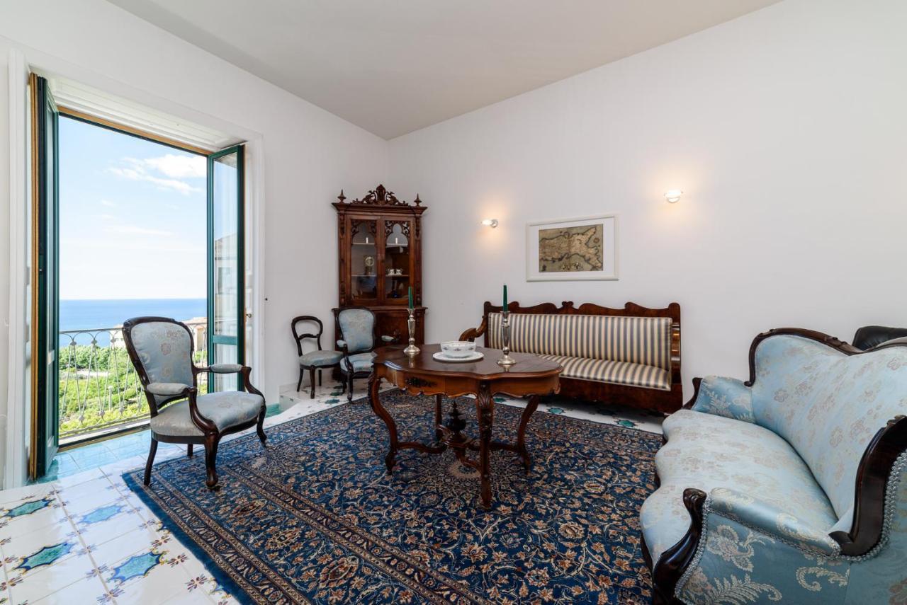 Vietri Amalfi Coast Family Luxury Suite מראה חיצוני תמונה