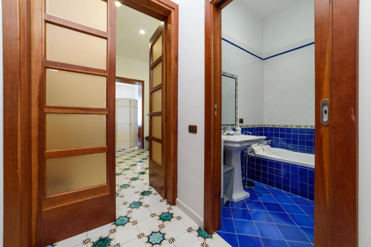 Vietri Amalfi Coast Family Luxury Suite מראה חיצוני תמונה