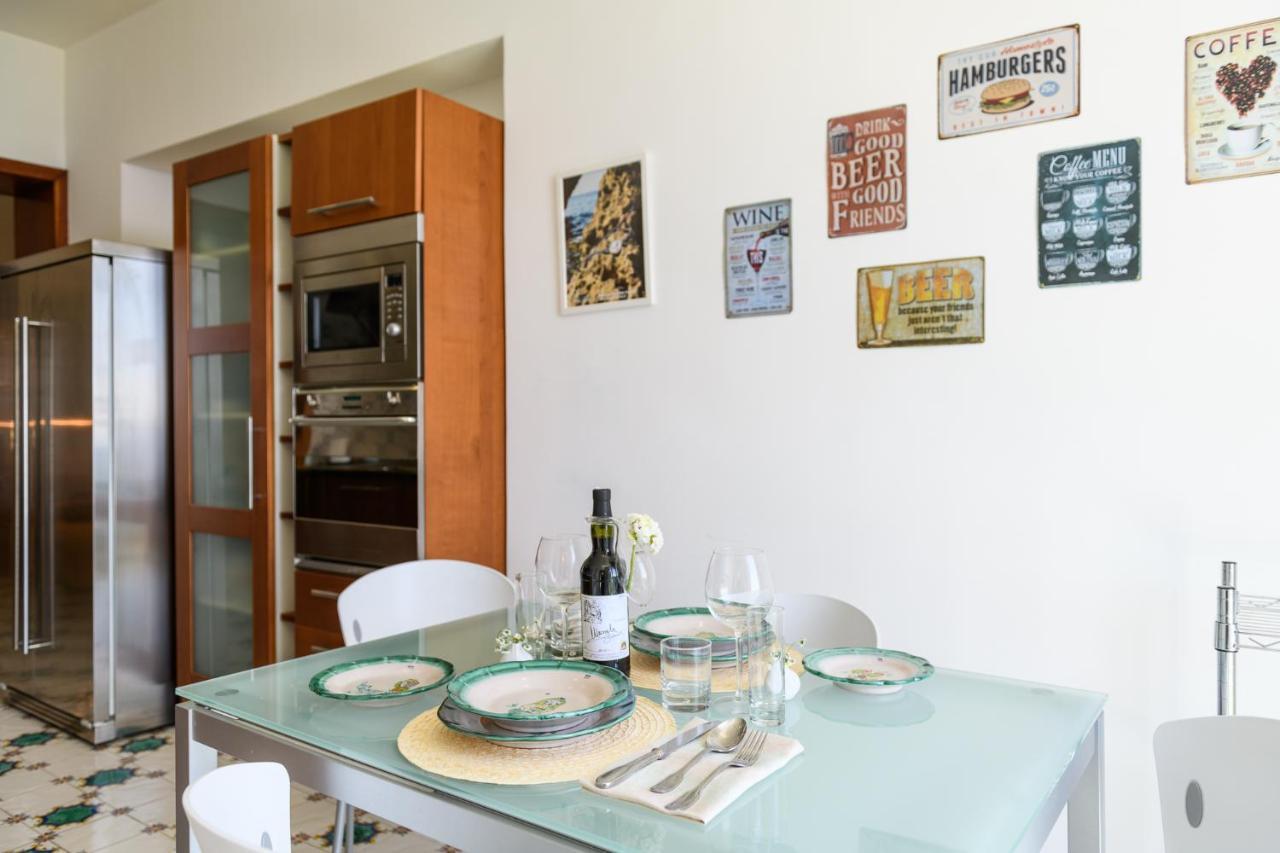 Vietri Amalfi Coast Family Luxury Suite מראה חיצוני תמונה
