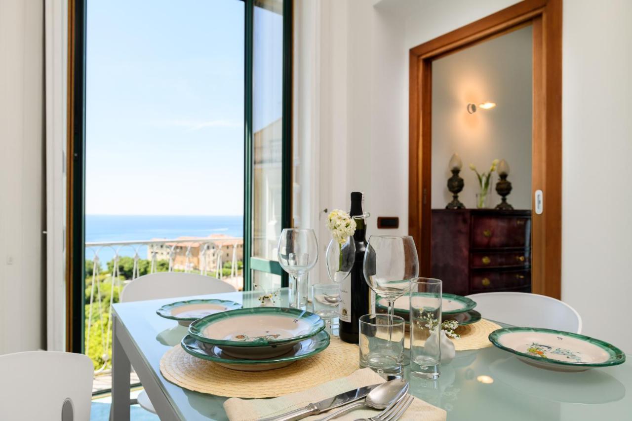 Vietri Amalfi Coast Family Luxury Suite מראה חיצוני תמונה