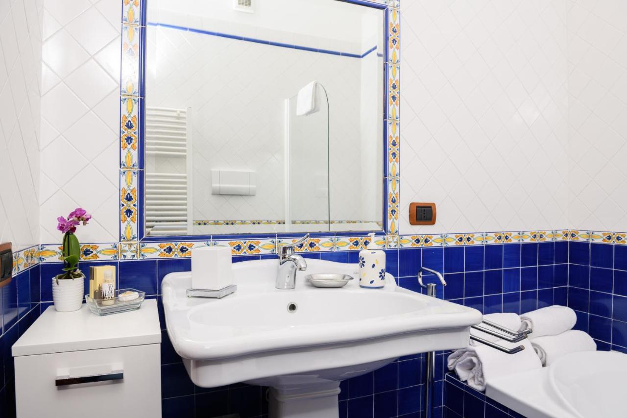 Vietri Amalfi Coast Family Luxury Suite מראה חיצוני תמונה