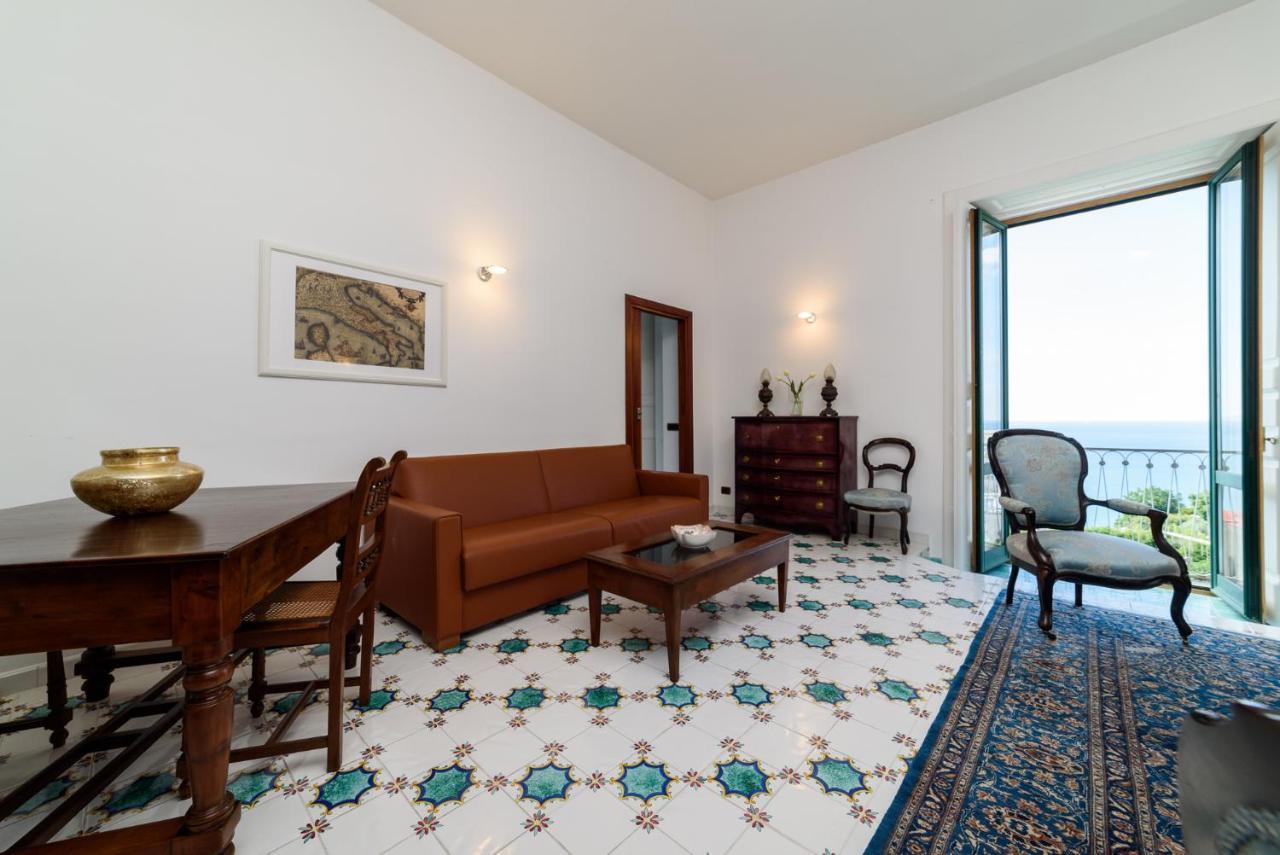 Vietri Amalfi Coast Family Luxury Suite מראה חיצוני תמונה