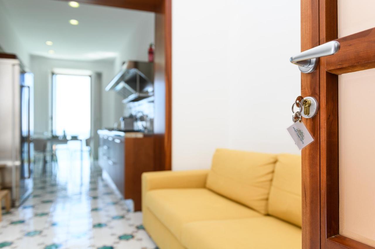 Vietri Amalfi Coast Family Luxury Suite מראה חיצוני תמונה
